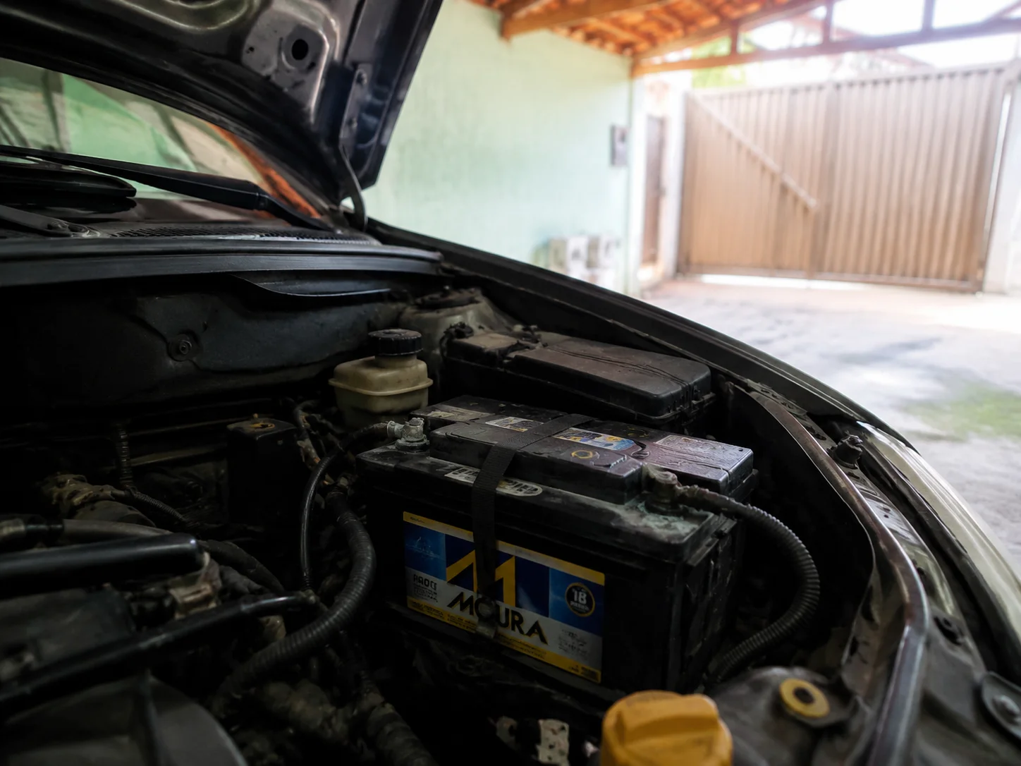 Como cuidar da bateria do carro para ela durar mais