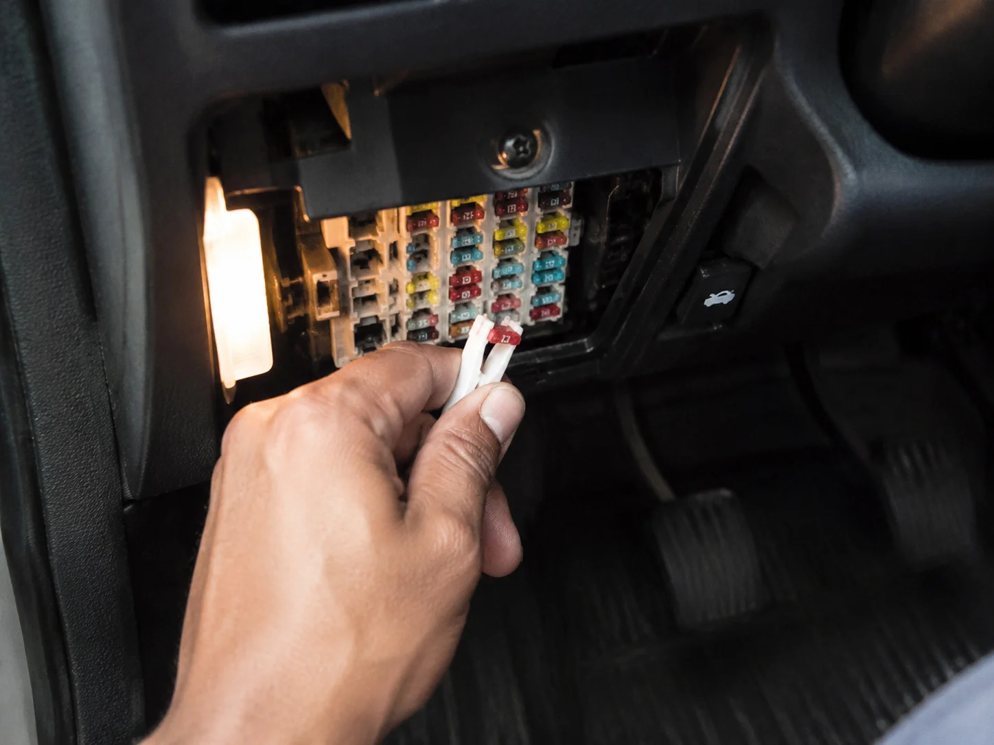 Problemas elétricos no carro: como identificar e resolver